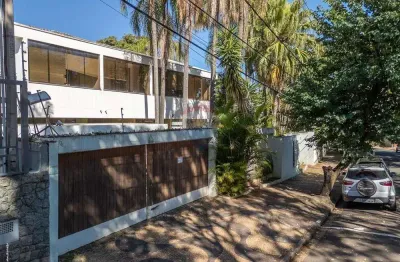 Re/max casa nova campinas vende casa ampla 1.212m²  de área total e 628m² de construção na nova campinas r$5.830.000
