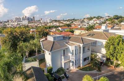 RE/MAX Vende Casa com 3 suítes, 4 vagas, 300m², Condomínio Riviera Jardins - Parque Alto Taquaral, Campinas, SP - R$ 2.100.000,00
