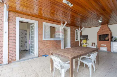 Re/max vende  | casa 3 quartos 2 vagas 250m2  | jardim são pedro r$585.000,00  |  campinas/sp