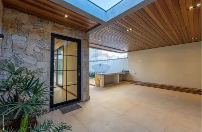 Re/max vende casa de condomínio, 4 suítes, 4 vagas, 359m², residencial villa lobos, parque brasil,  paulínia, sp r$2.500.000,00