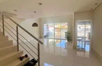 Remax aluga casa em condomínio com 3 suítes com closet, escritório, varanda gourmet, quintal amplo e lazer completo no estância paraíso, em campinas.