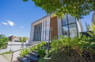 Re/max vende - casa de condomínio com 4 quartos e 5 banheiros à venda, 540 m²