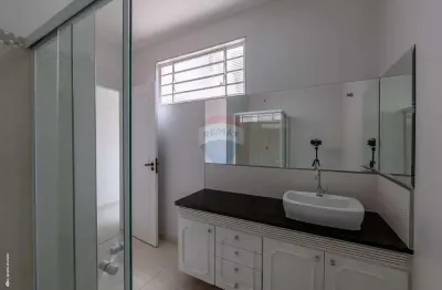 RE/MAX CASANOVA Vende Casa Comercial/Residencial na Nova Valinhos 2 dormitórios (1 suíte)  200m² R$1.195.000,00