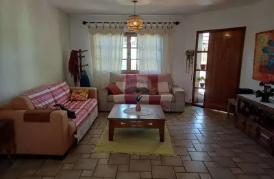 Re/max aluga sobrado com 4 quartos, sendo 1 suíte, 3 vagas, cidade universitária, barão geraldo campinas/sp r$7.000,00