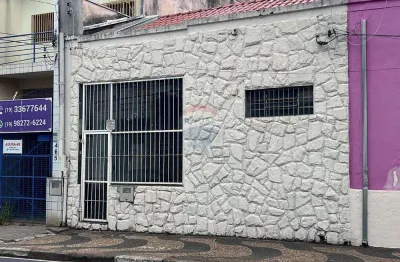 Re/max aluga imóvel comercial com 5 ambientes versáteis sendo salas, recepção e banheiro, na rua abolição, n o bairro ponte preta, em campinas.