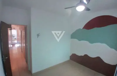 Sobrado de 240m² em perdizes: conforto e segurança em localização privilegiada!