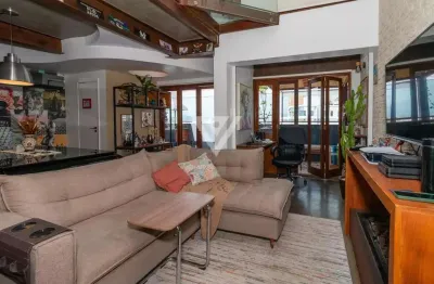 Cobertura Sofisticada de 105 m² com Lareira, Spa e 2 Vagas na Pompeia!