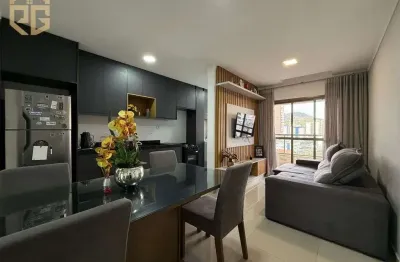Apto 800m praia com 2 dorm sendo 1 suíte, closet, 2 banh, sac. gourmet, lazer.
