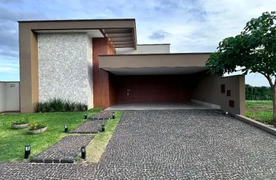 Casa em condomínio fechado com 4 quartos à venda na Cidade Empresarial Nova Aliança, Rio Verde 