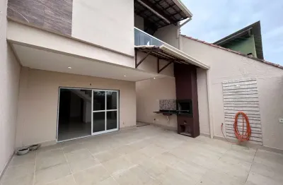 Casa com 3 quartos à venda na rua honolulu, 211, praia do morro, guarapari por r$ 715.000