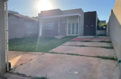 Casa para venda possui 69m² 03 quartos 02 banheiro 01 suite - com planejados !!
