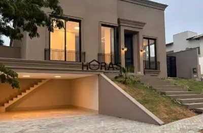 Casa Térrea Alto Padrão à Venda no Condomínio Villa Jardim | Cuiabá