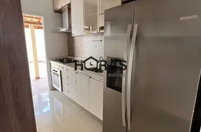 Casa em condomínio de luxo para locação em cuiabá-mt, bairro santa cruz 2 - 3 quartos, 3 suítes, 3 banheiros!