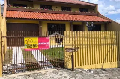 Casa com 7 quartos para alugar na rua tenente luiz de oliveira quadros, 505, boneca do iguaçu, são josé dos pinhais, 382 m2 por r$ 5.500