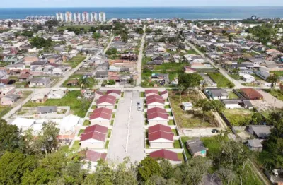 Casa com 2 quartos à venda na carapia,, 153, centro, matinhos, 61 m2 por r$ 380.000