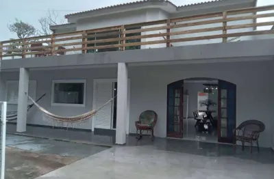 Casa com 4 quartos à venda na rua : 17, 10, centro, são francisco do sul por r$ 700.000