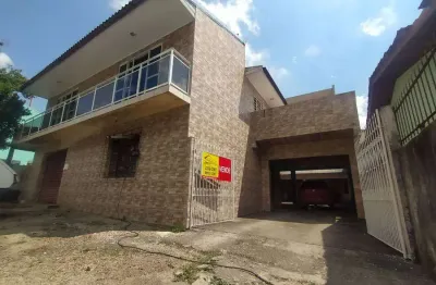 Casa com 3 quartos à venda na rua josé nogueira, 1036, costeira, são josé dos pinhais, 230 m2 por r$ 600.000