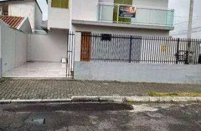 C-ap3471 - apt/casa suspensa - novo! cajuru, 2  quartos, 1 suíte, sacada;