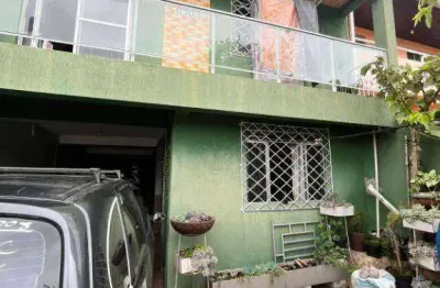 Ideal para cliente investidor,  2 apartamento / 2 kitinetes tudo averbado