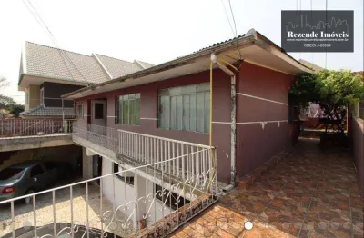 Casa com 3 quartos à venda na Avenida Frederico Lambertucci, 155, Fazendinha, Curitiba
