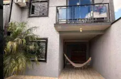 Casa com 3 quartos à venda na Rua João Alberto de Mio, 97, Tatuquara, Curitiba