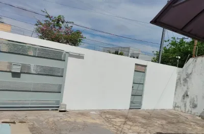 Casa ampla, recanto dos pássaros, com energia solar, 03 quartos mais 01 adicional nos fundo com móveis valor 3.200,00