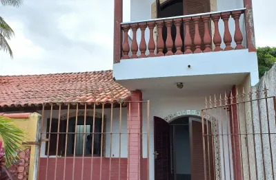 Casa 03 quartos porto da aldeia/são pedro da aldeia