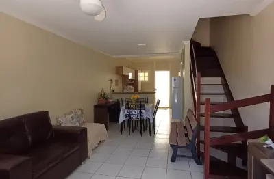 Condomínio 02 quartos + mezanino - Jardim Flamboyant/Cabo Frio