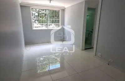 Apartamento para locação de 56m² no Jardim Umuarama com 2 quartos e 1 vaga de garagem - R$ 1920,00(