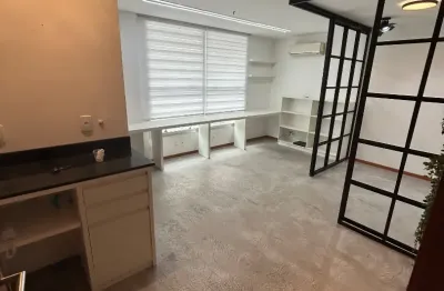 Sala comercial com 1 sala para alugar na Rua Joaquim Távora, 72, Icaraí, Niterói