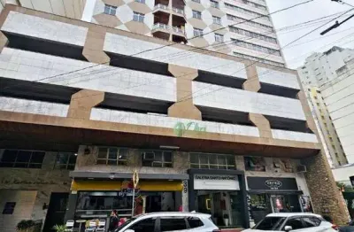 Apartamento 01 quarto e sala, sacada, 02 elevadores venda no centro em juiz de fora - mg