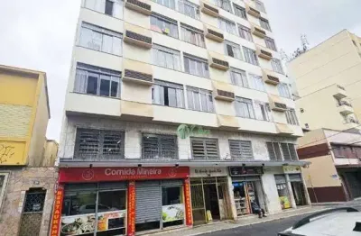 Kitnet com quarto, elevador e portaria 24h a venda bairro são mateus em juiz de fora - mg