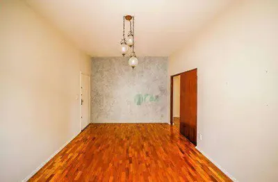 Apartamento 03 quartos, espaçoso, garagem a venda excelente local  no centro em juiz de fora - mg