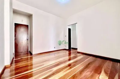 Apartamento 02 quartos, elevador, área externa, garagem a venda no centro em juiz de fora - mg