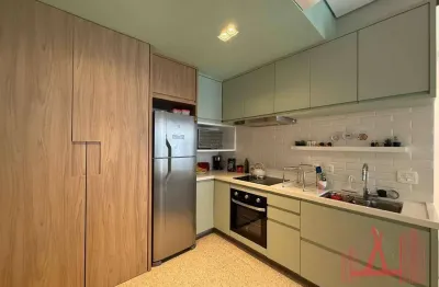 Apartamento mobiliado à venda com 1 dormitório, 1 vaga de garagem, com 45 m² - moema