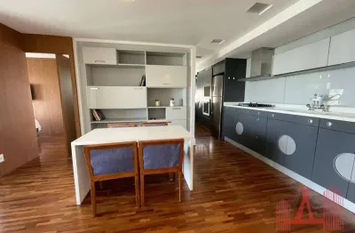 Apartamento MOBILIADO à Venda com 2 dormitórios, 2 vagas de garagem, com 72 m² - Campo Belo