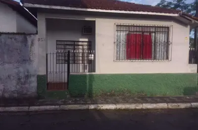 Casa com 3 quartos à venda na Rua Lucio Marques, Centro, Registro