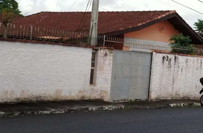 Casa com 3 quartos à venda na Rua Antonio De Lima, 175, Vila São Francisco, Registro