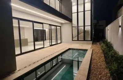 Casa de condomínio sobrado para venda possui 363 metros quadrados com 4 quartos