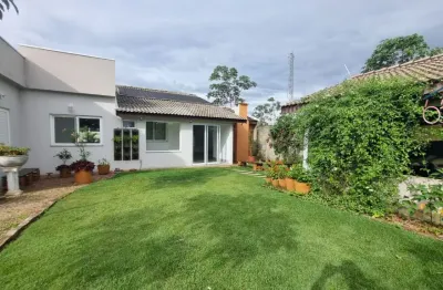 Linda casa em chapada dos guimaraes - bairro bom clima