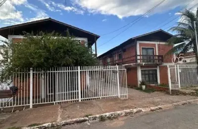 Venda casa sobrado no comd.res village em vg, por r$410.000,00