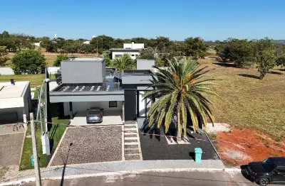 Casa térrea à venda em condomínio fechado – condomínio aldeia dos sonhos