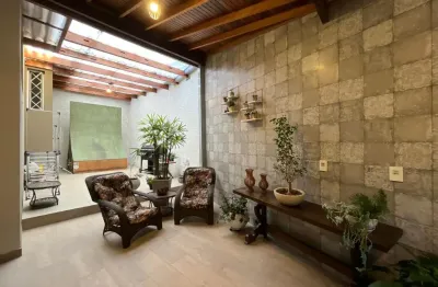 Casa à venda | 225 m² | 3 dormitórios (1 suíte) | 4 vagas no centro de barueri/sp!