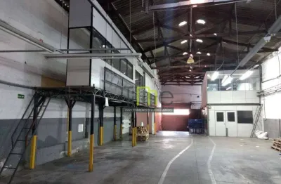Galpão para alugar, 1000 m² por R$ 26.900,00/mês - São José - São Caetano do Sul/SP