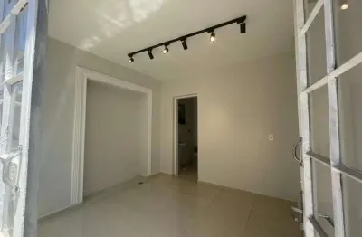 Sala comercial para alugar na Rua Sete de Abril, 181, Centro, Itu