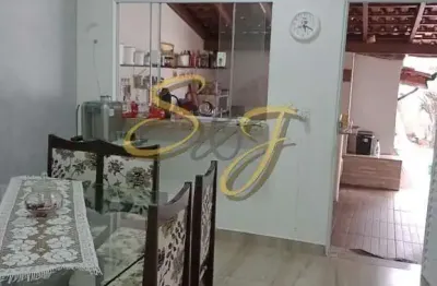 Casa terrea com três quartos a venda no bairro vila bressani- paulínia sp