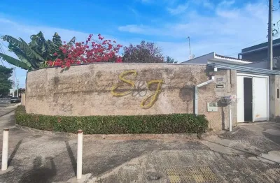 Excelente casa a venda de esquina, com 2 dormitórios, sendo uma suíte, bairro jardim santa monica ao lado do campo dos amarais, paulínia/sp