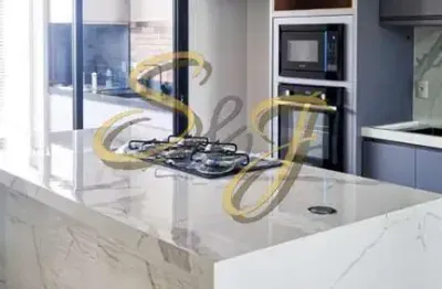 Belíssima casa assobradada com três suítes e piscina no cond. dolce vitta - paulínia-sp