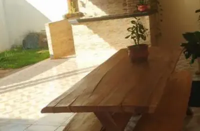 Casa para venda em uberlândia, laranjeiras, 3 dormitórios, 1 suíte, 3 banheiros, 3 vagas