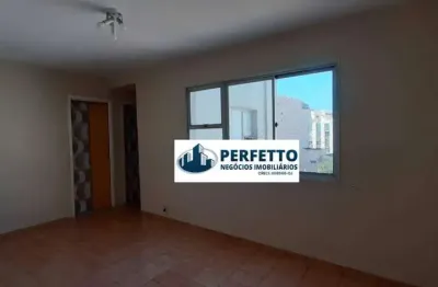 Vende - oportunidade no catete, próximo metrô - apartamento de 2 quartos (dependência revertida) e vaga de garagem na escritura - 500 mil